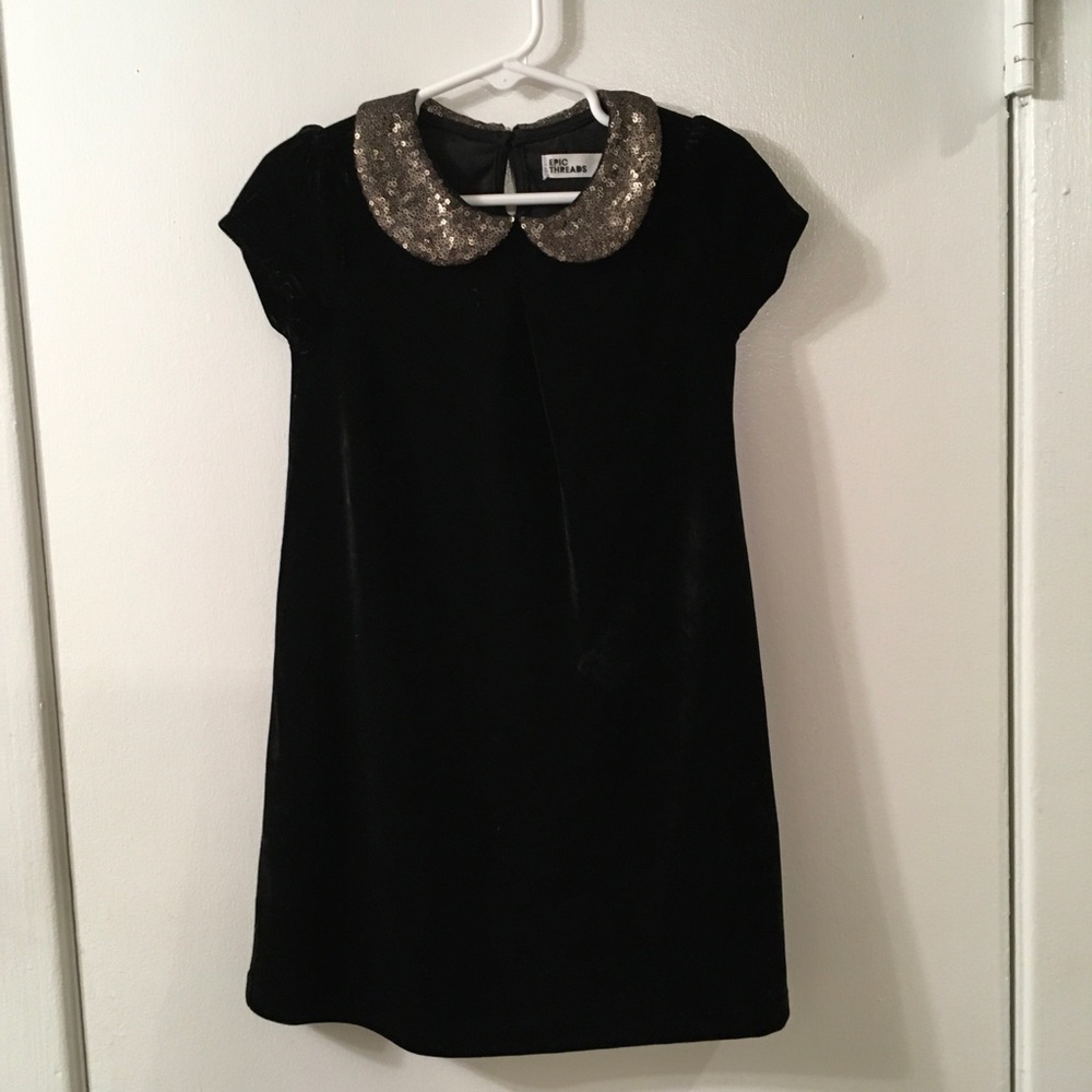 Epic Threads Black Velvet Sz 4T Dress